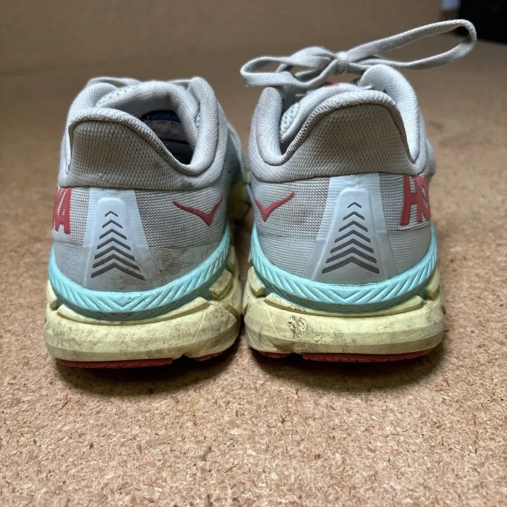 Hoka One One Clifton 7 Shoes Womens 8.5 Morning Mist Hot Coral Running